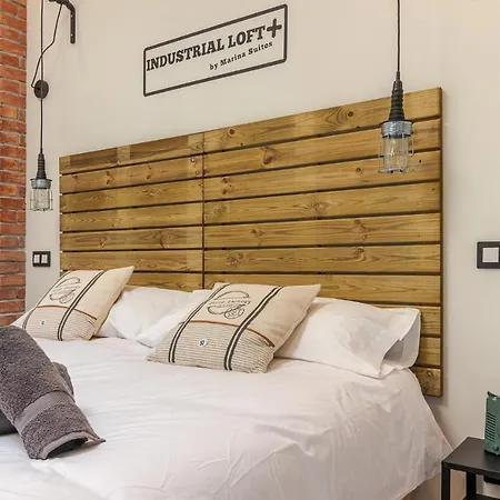 Flatguest Industrial Loft By Marina - Wifi Daire